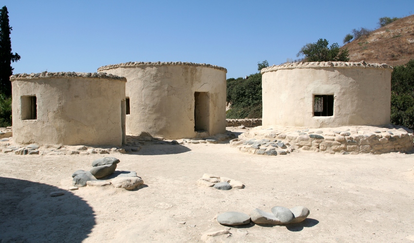 2 arx proistoria